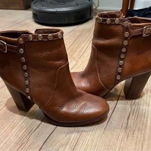 Tory Burch 7.5 US Brown Leather Booties